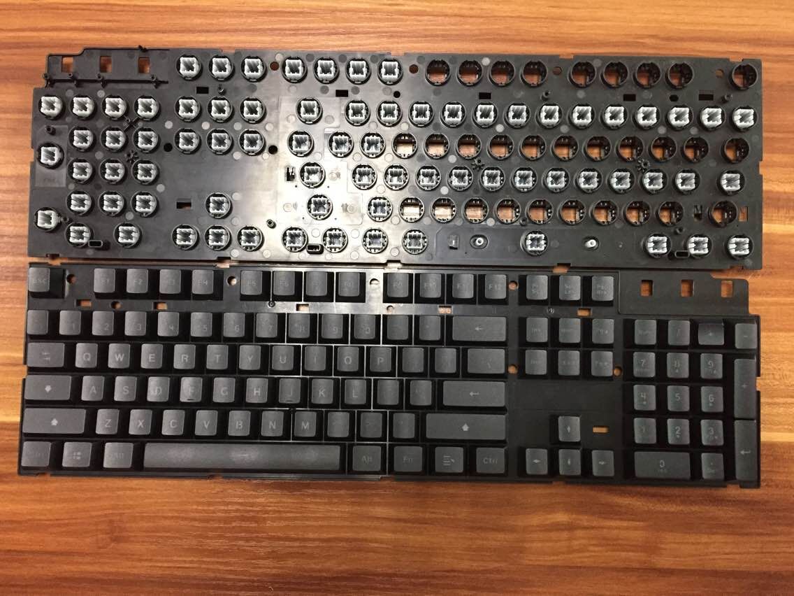 網(wǎng)吧游戲達(dá)人專用的雙色鍵帽鍵盤模具